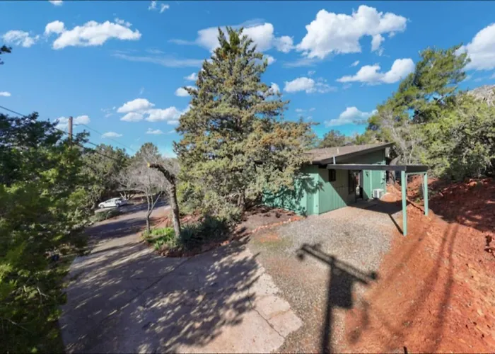 Cactus Casita Near Trails, Perfect For Explorers *
